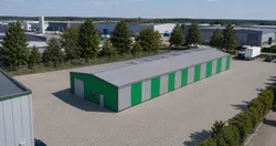 Hala BSE G1/3MW — widok ukośny, strefa przemysłowa
